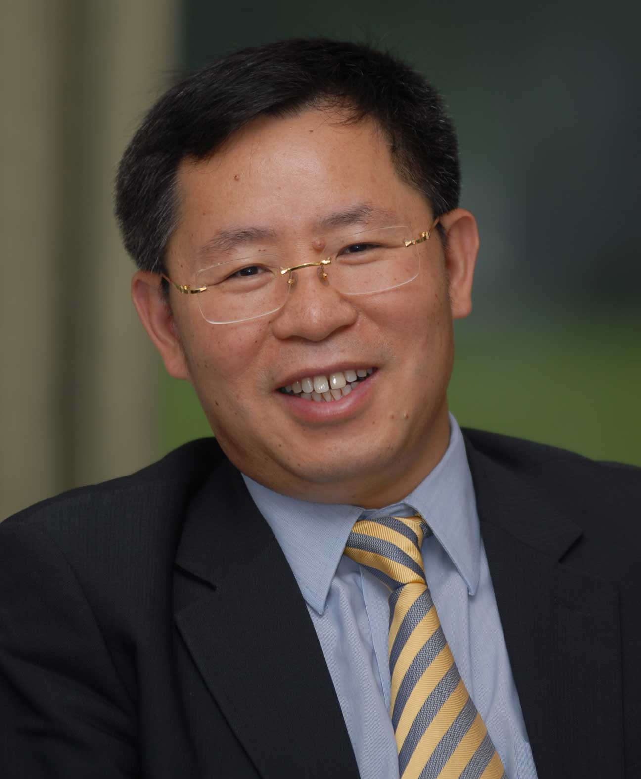 王文京