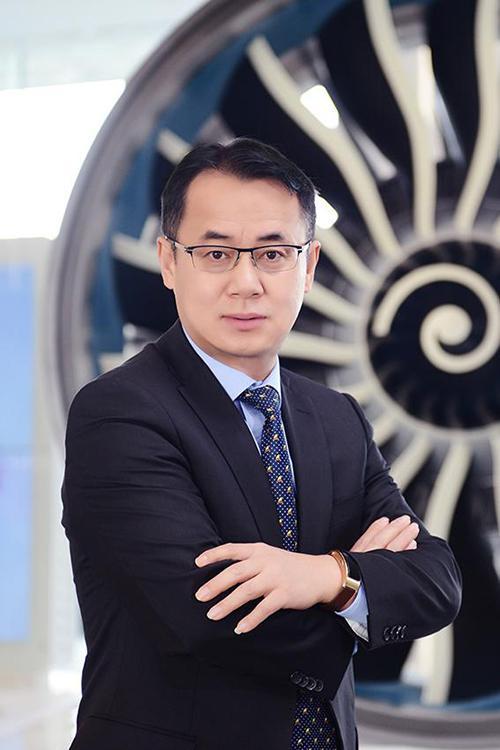 向伟明