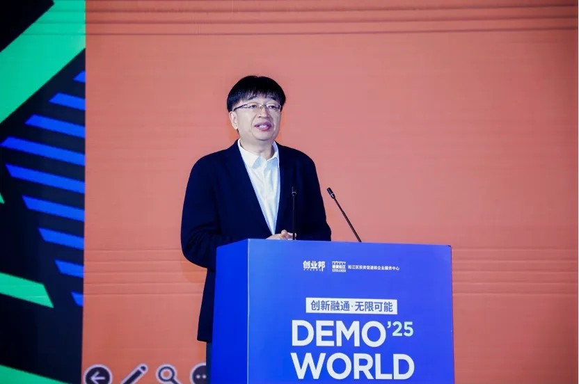 1752139323578949.jpg 02.jpg