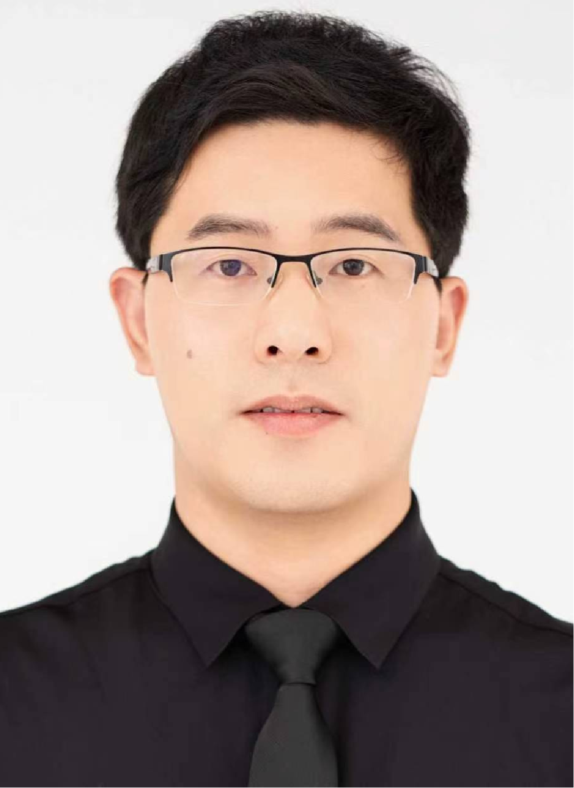 张耀伦